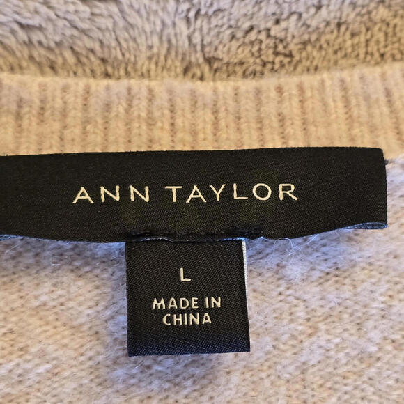 Ann Taylor Women's Beige Wool Blend Pullover V Neck Stretch Sweater Large - Picture 4 of 8